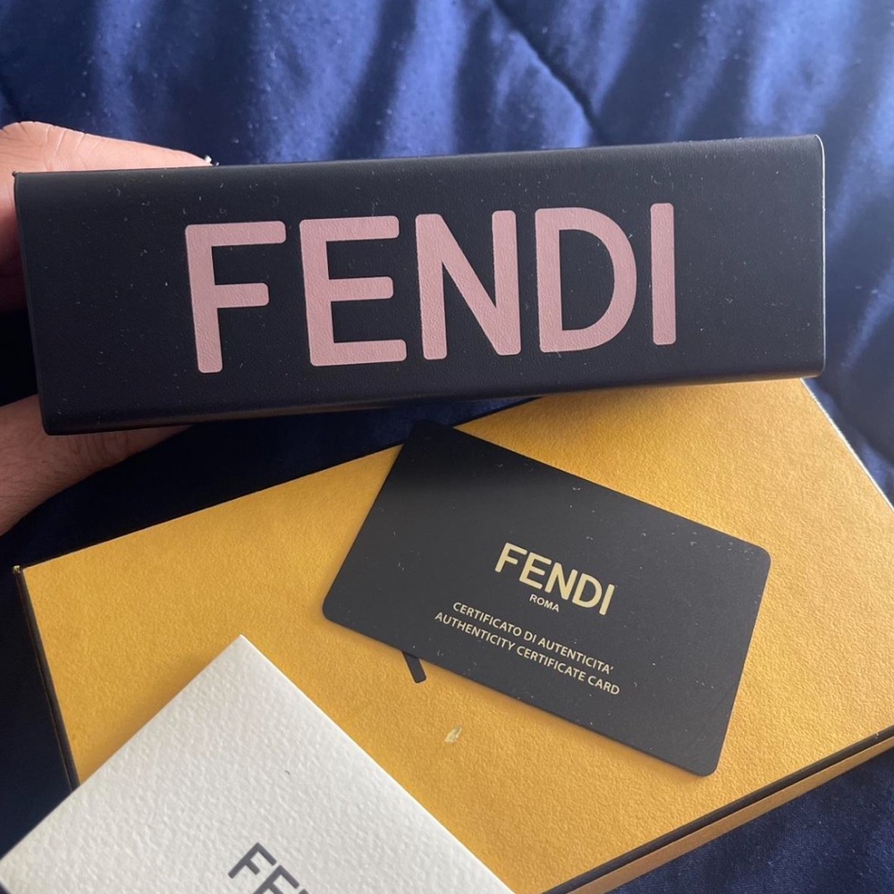 MEN FENDI SUNGLASSES